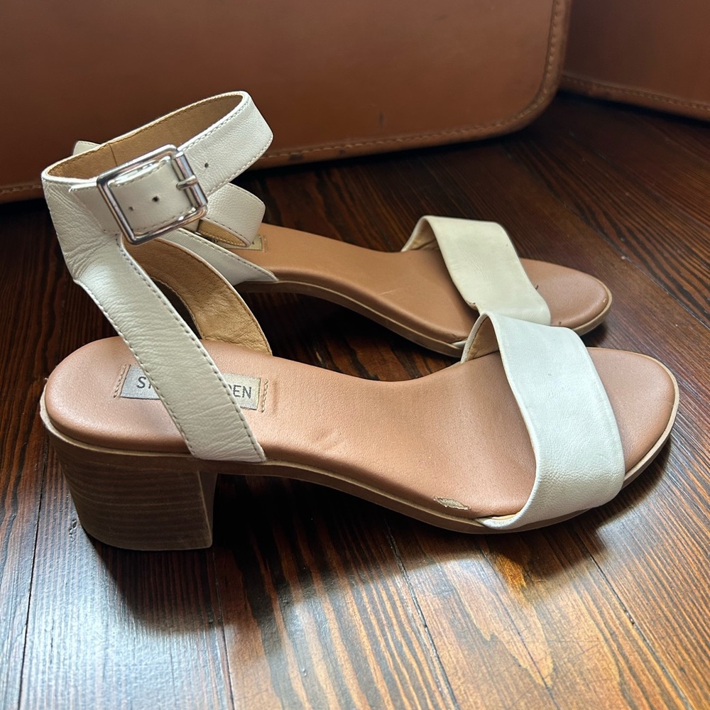 Steve Madden women’s ankle heeled sandal